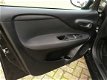 Fiat Punto Evo - 1.2 Active Inclusief 1 jaar garantie - 1 - Thumbnail