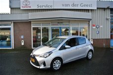 Toyota Yaris - 1.0 VVT-I Now