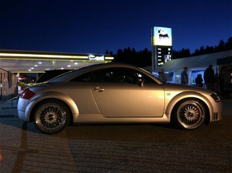 Audi TT - 1.8 5V Turbo quattro - 1