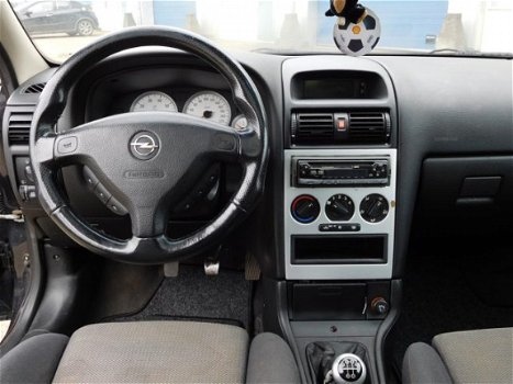Opel Astra - 1.6 8V Sport Edition II, AIRCO, CRUISE CONTROL, ELEK-RAMEN, CENT-VERGRENDELING, RADIO-C - 1