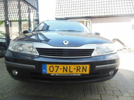 Renault Laguna Grand Tour - 1.9 dCi Expression - 1