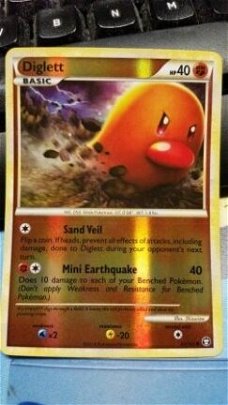 Diglet  61/102 (reverse) HS Triumphant nearmint