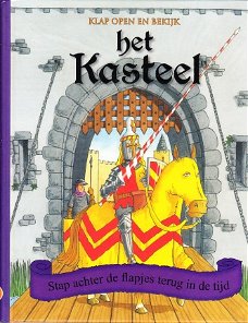 Het kasteel, Stap achter de flapjes terug in de tijd