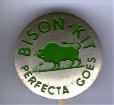 Bison-kit perfecta Goes zilverkleurig speldje ( BOEK 1 NR 098 )