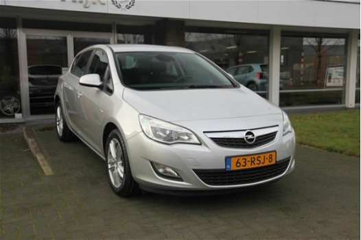 Opel Astra - 1.4 Edition 17'' LM [SUPERAANBIEDING] - 1