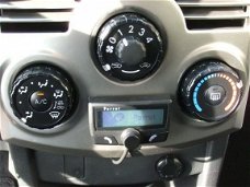 Daihatsu Terios - 1.5-16v Explore 2WD