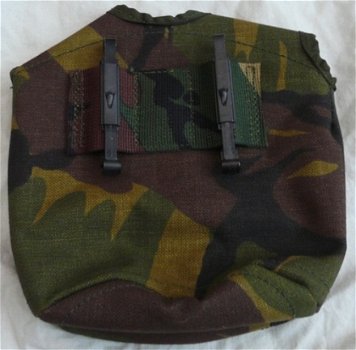 Hoes / Foedraal, Veldfles, Woodland Camouflage, Koninklijke Landmacht, 1996.(1) - 5