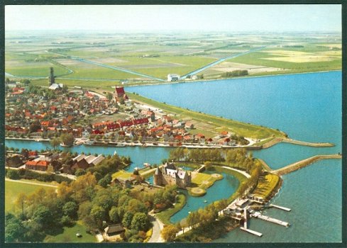 NH MEDEMBLIK Groeten uit, luchtfoto - 1