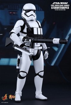 SUPER SALE Hot Toys Star Wars Stormtrooper Heavy Gunner - 4