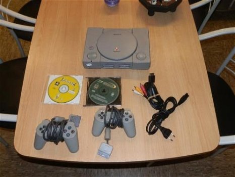 Playstation 1 Pandjeshuis Harlingen Friesland - 2