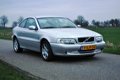 Volvo C70 Coupé - 2.0 T Luxury UNIEK in topconditie met lage kilometerstand - 1 - Thumbnail