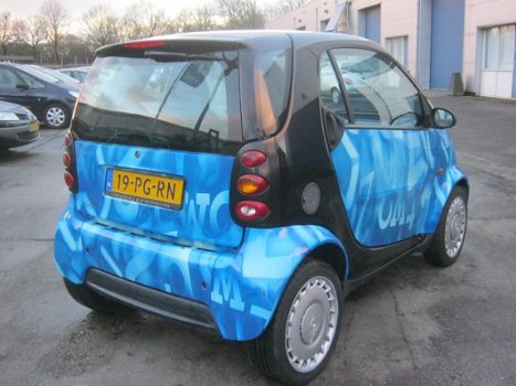 Smart Fortwo - 0.7 PURE, AUTOMAAT VOL/SEMI, STUURBEKRACHTIGING, PANORAMADAK, ELEK-RAMEN, CENT-VERGRE - 1