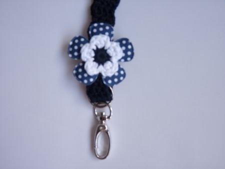 ** Gehaakt keycord polkadot (donkerblauw) - 1