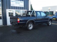 Mazda B-serie - 2500 D 4X4 CAB PLUS