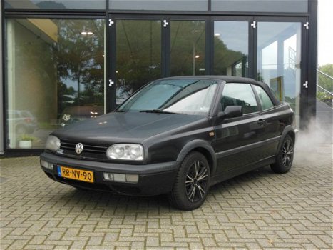 Volkswagen Golf Cabriolet - 1.8 AUTOMAAT - 1