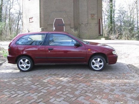 Nissan Almera - 1.6 GX - 1