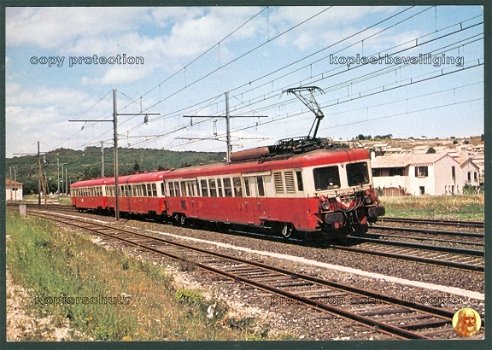 FRANKRIJK Société Nationale des Chemins de Fer (SNCF), Les Zezettes-elec. motorwagen Z 7100-serie - 1