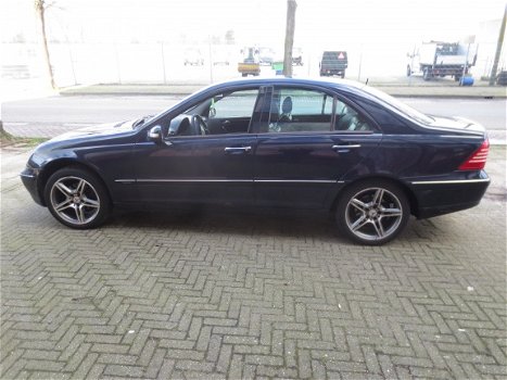 Mercedes C180 2.0 2002 Onderdelen en Plaatwerk kleur 359 - 1