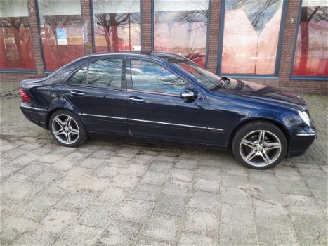 Mercedes C180 2.0 2002 Onderdelen en Plaatwerk kleur 359 - 2