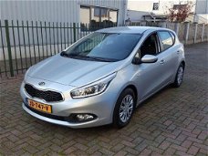 Kia Cee'd - 1.6 crdi Business AIRCO CRUISE LED (BJ 2014)