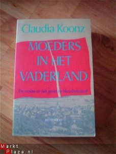 Moeders in het vaderland door Claudia Koonz