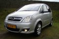 Opel Meriva - 1.8-16V COSMO_AUTOMAAT_HOGE-INSTAP_AIRCO_PDC_INR&GAR.MOG - 1 - Thumbnail