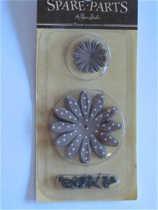 Spare-parts flower assortiment brown
