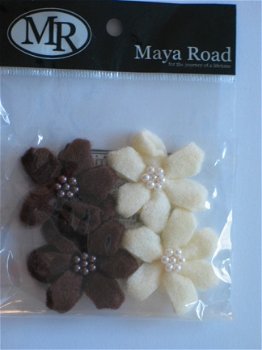 Maya Road felt beaded blossems cream / brown - 1