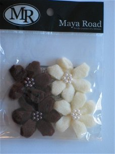 Maya Road felt beaded blossems cream / brown