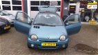 Renault Twingo - 1.2 16v privilege 75 pK. Distributieriem vervangen. APK tot 01-2021 - 1 - Thumbnail