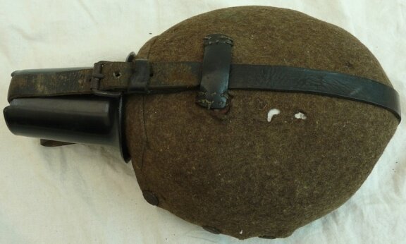 Veldfles / Feldflasche / Labeflasche, 1 Liter, Wehrmacht / Heer, type: M31, met beker, jaren'40.(8) - 0