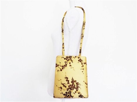 Chinees licht geel schoudertas van zijde met bloemenpatroon - 0