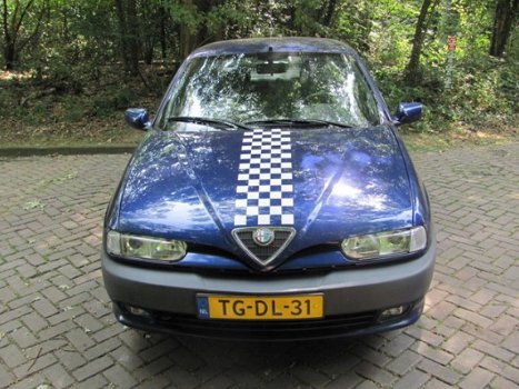 Alfa Romeo 146 - 1.4-16V T.Spark L Junior - 1