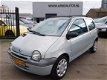 Renault Twingo - 1.2 AUTHENTIQUE, VOUWDAK(TWIN TOP), ELEK-RAMEN, RADIO-CD - 1 - Thumbnail