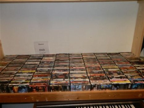 Grote collectie dvd's 600 stuks - 1