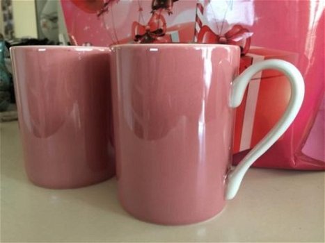 2 prachtige royale roze parelmoer bekers Douwe Egberts Dolce vita ! - 3