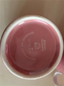 2 prachtige royale roze parelmoer bekers Douwe Egberts Dolce vita ! - 6