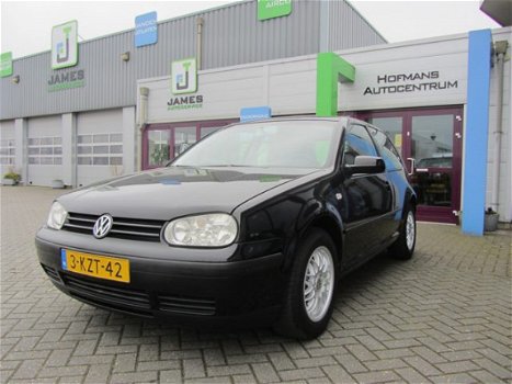 Volkswagen Golf - 1.4-16V COMFORTLINE - 1