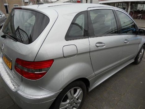 Mercedes-Benz B-klasse - 180 blue efficiency - 1