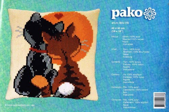 OPRUIMING PAKO BORDUURPAKKET (KUSSEN) POESJES MET ZON ,laatste - nr. 1