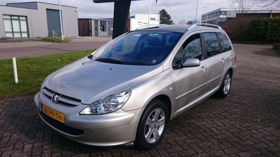 Peugeot 307 SW - 2.0 100kW Automaat - 1