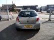 Toyota Yaris - 1.3 VVTi Aspiration 6 versnellingen - 1 - Thumbnail