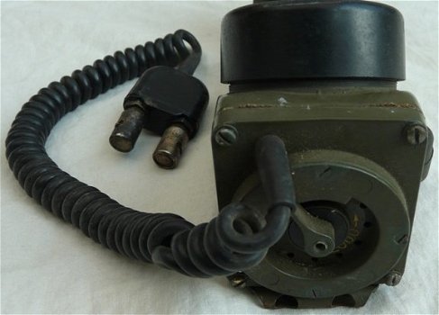 Veld Telefoon / Field Telephone Set, type: TA-1/PT, US Army, jaren'60/'70.(Nr.9) - 1