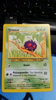 Venonat 90/105 Neo Destiny - 1