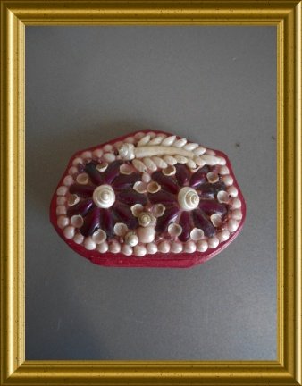 Antiek beursje met schelpjes - Afbeelding 3