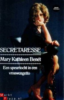 Secretaresse. Een speurtocht in een vrouwengetto - 1