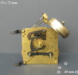 === Uurwerkje = gebruikt === 30102