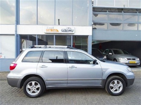 Mitsubishi Outlander - 2.0 2wd invite Airco Inruil Mogelijk - 1