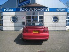 Ford Mustang Convertible - USA cabrio 3.8 v6 aut