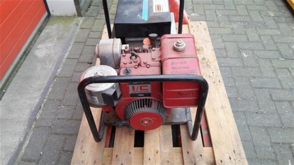 Generator stroomgenerator 4500 watt (4,5 kva) - 2